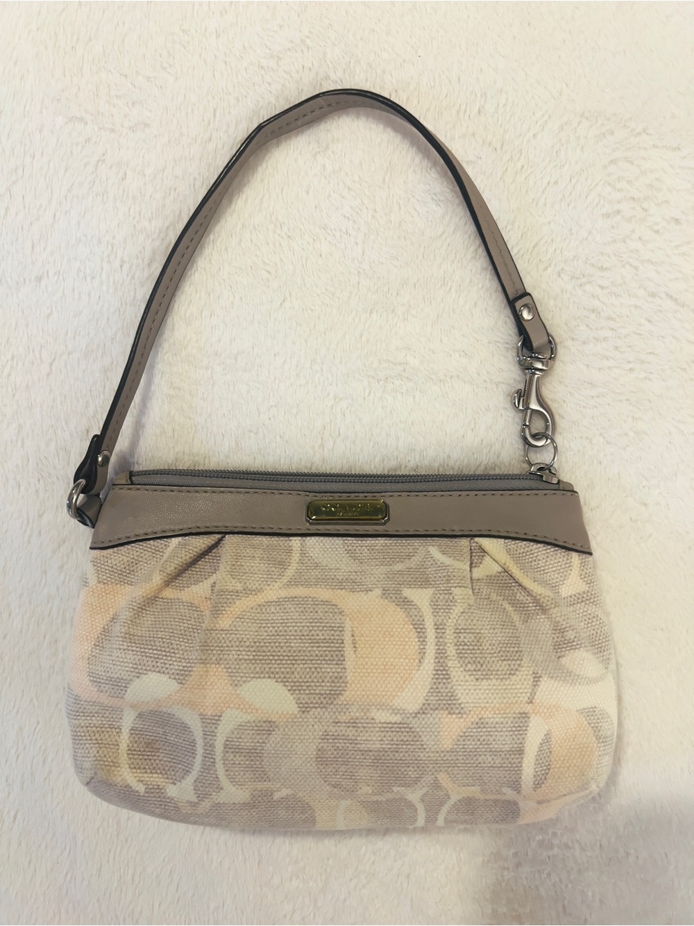🩷Coach Neutral Canvas Shoulder Bag Leather Trim Grey/Pink Clutch/wristlet 🩷